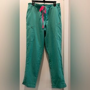 Figs Women’s Yola - Surgical Green sold out Tall Skinny Scrub Pants